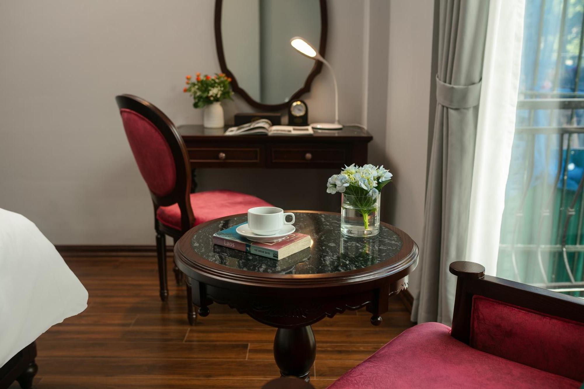Hotel Serene 4*