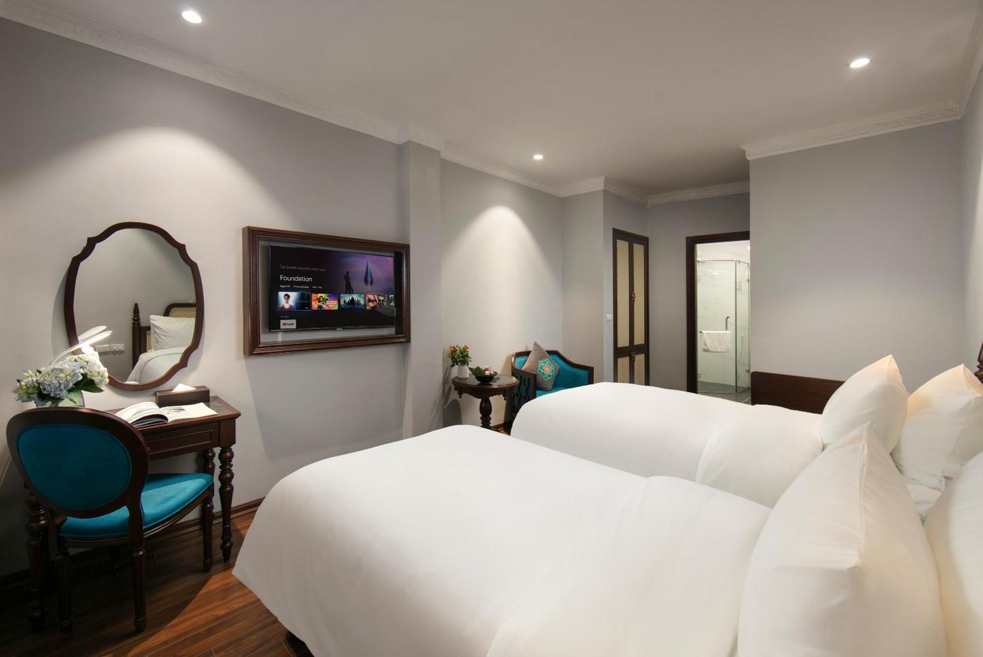 Serene Hotel 4*
