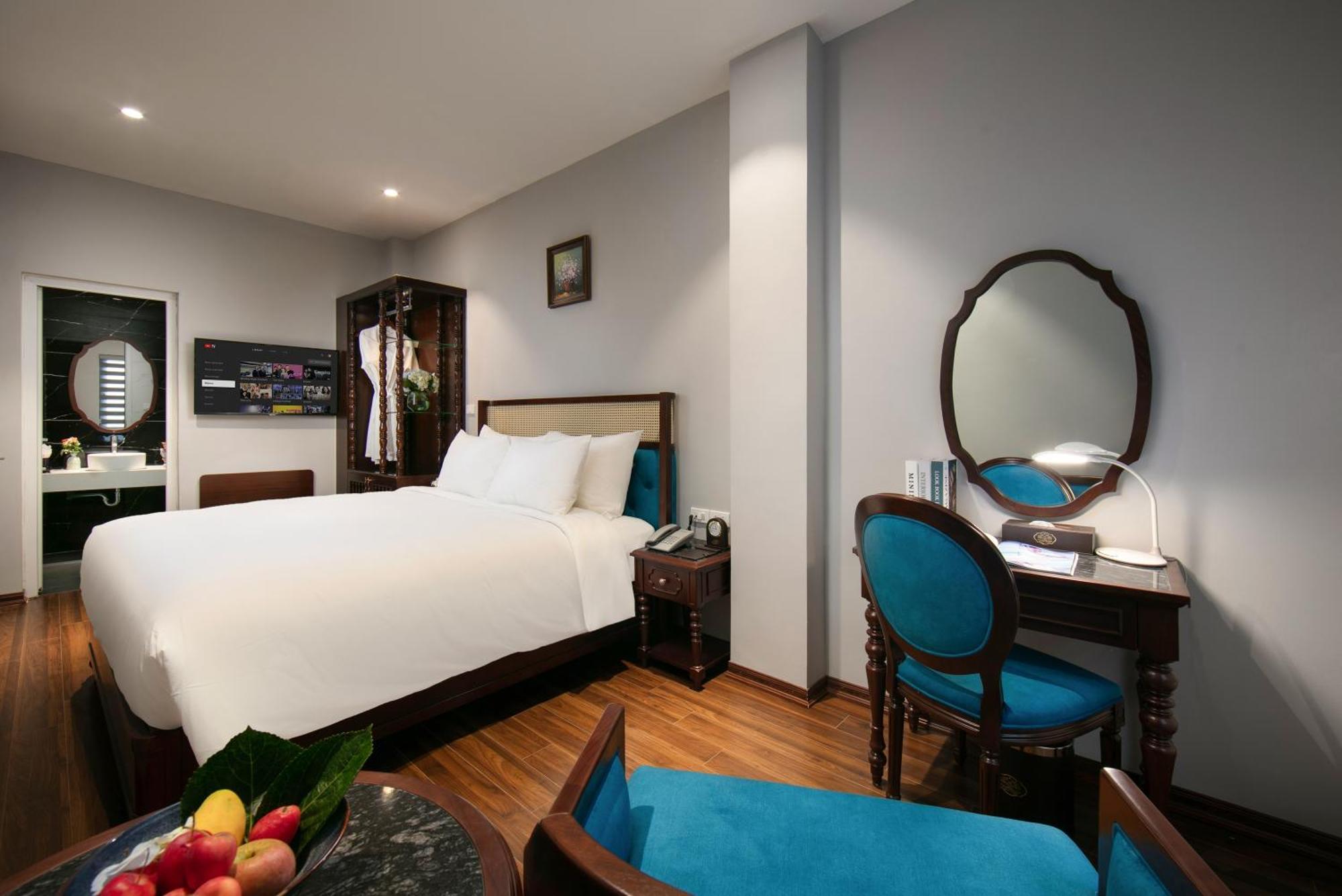 Hotel Serene 4*