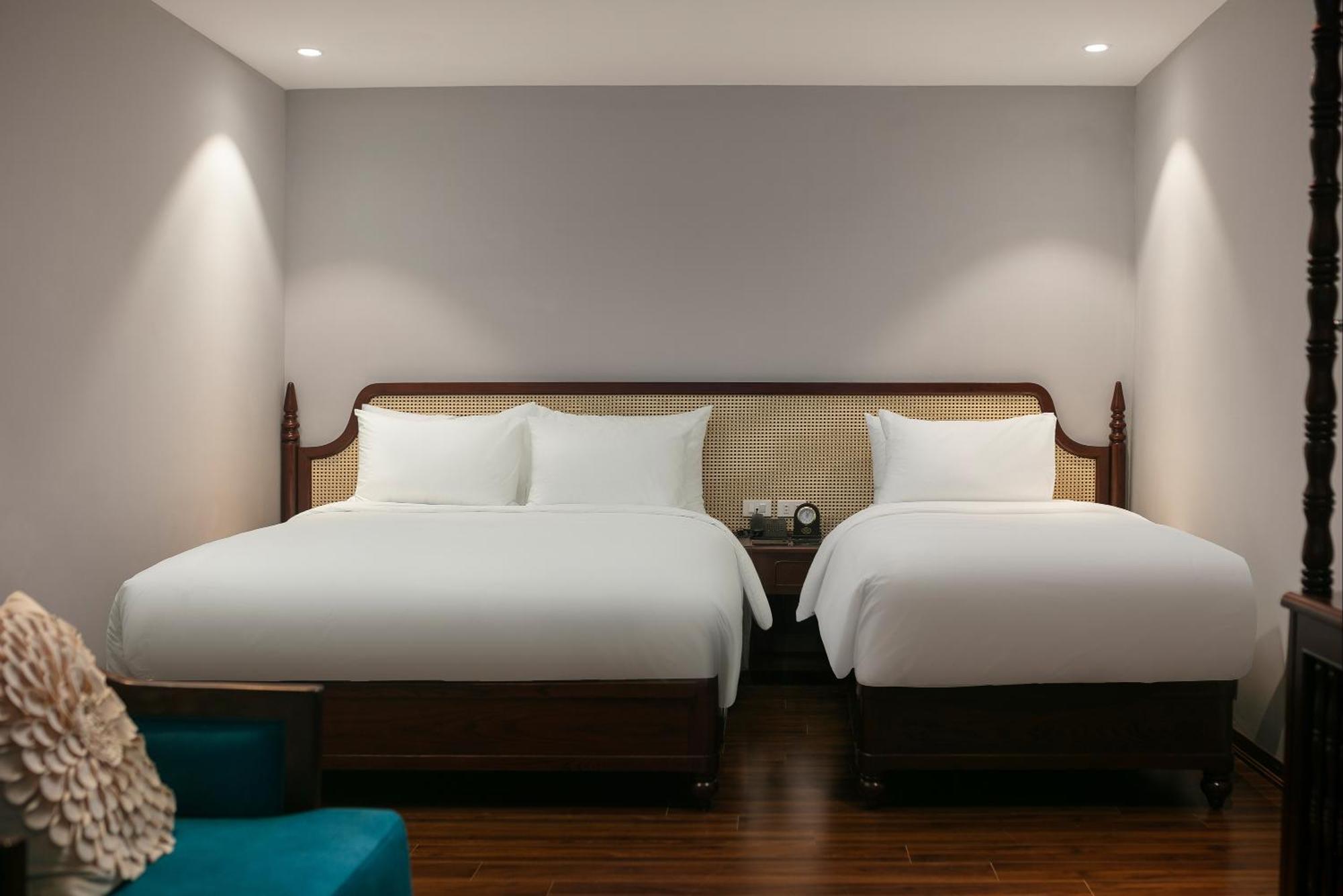 Serene Hotel